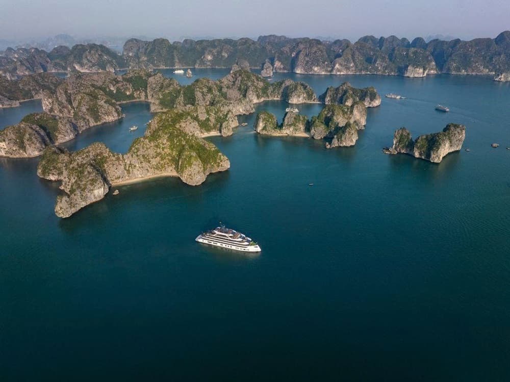 LAN HA BAY